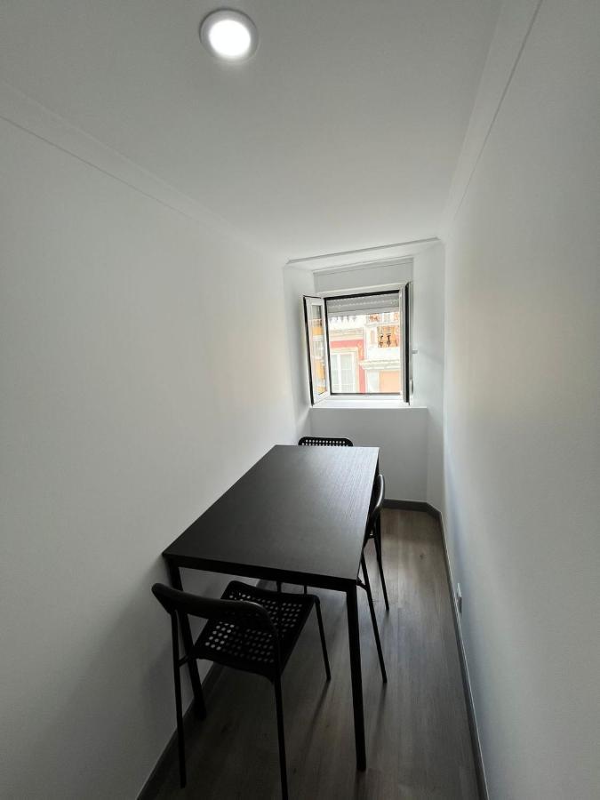 Lovely Central Apartments In Lisbon Exterior photo